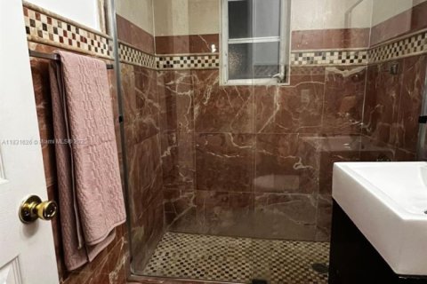 Copropriété à vendre à Miami Beach, Floride: 37.16 m2 № 2013884 - photo 5