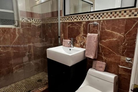 Copropriété à vendre à Miami Beach, Floride: 37.16 m2 № 2013884 - photo 24