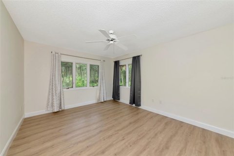 Townhouse in Sarasota, Florida 2 bedrooms, 164.99 sq.m. № 1886918 - photo 20