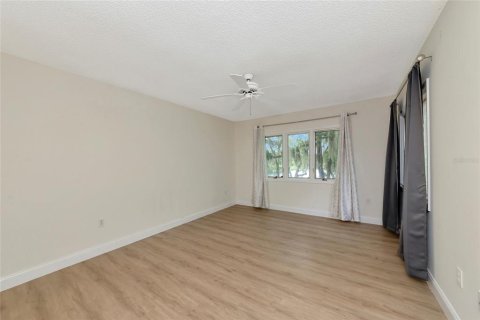 Townhouse in Sarasota, Florida 2 bedrooms, 164.99 sq.m. № 1886918 - photo 19