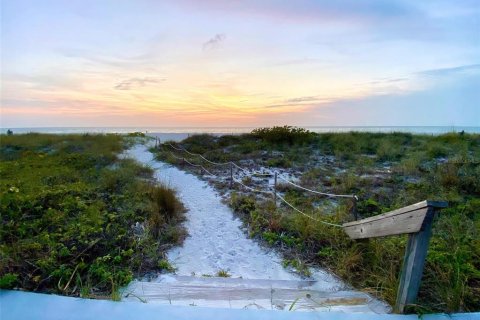 Condominio en alquiler en Clearwater, Florida, 3 dormitorios, 150.87 m2 № 1792296 - foto 27