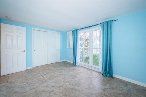 Villa ou maison à vendre à New Port Richey, Floride: 2 chambres, 157.47 m2 № 2284800 - photo 30