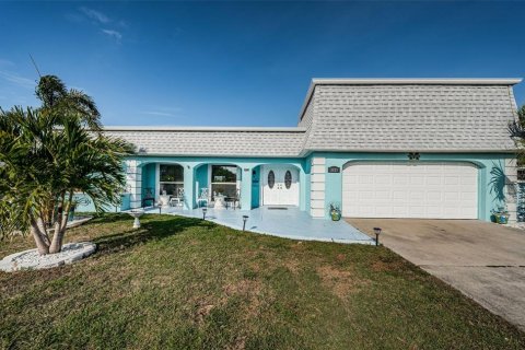 Villa ou maison à vendre à New Port Richey, Floride: 2 chambres, 157.47 m2 № 2284800 - photo 7