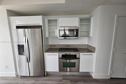 Copropriété à vendre à Miami, Floride: 2 chambres, 122.17 m2 № 1933796 - photo 4