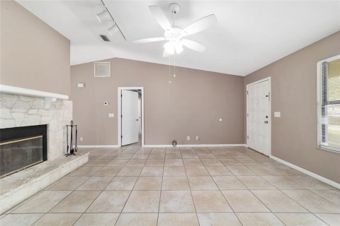 House in Ocala, Florida 3 bedrooms, 177.26 sq.m. № 1781163 - photo 24