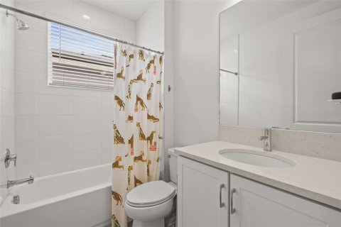 Casa en venta en Wesley Chapel, Florida, 5 dormitorios, 275.08 m2 № 2238189 - foto 25