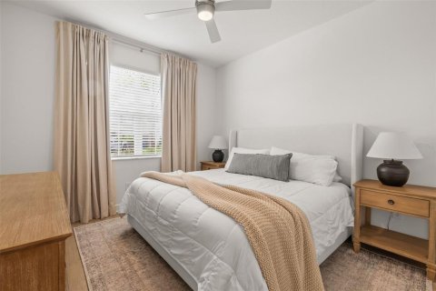 Casa en venta en Wesley Chapel, Florida, 5 dormitorios, 275.08 m2 № 2238189 - foto 16