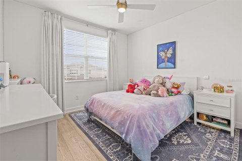 Casa en venta en Wesley Chapel, Florida, 5 dormitorios, 275.08 m2 № 2238189 - foto 24