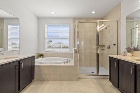 Casa en venta en Wesley Chapel, Florida, 5 dormitorios, 275.08 m2 № 2238189 - foto 22