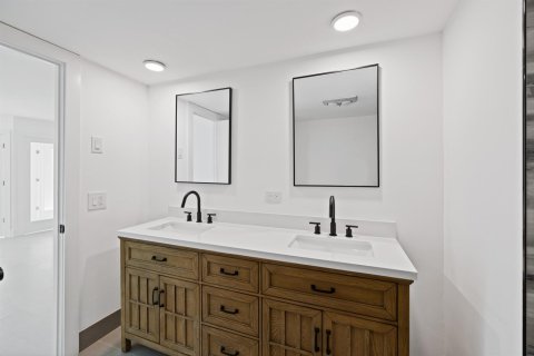 Condominio en venta en Pompano Beach, Florida, 2 dormitorios, 148.64 m2 № 2252783 - foto 11