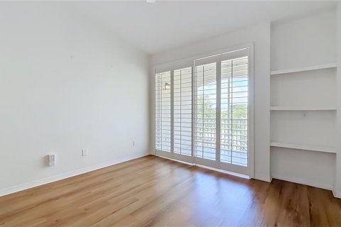 Condominio en venta en Orlando, Florida, 3 dormitorios, 111.95 m2 № 2237851 - foto 5