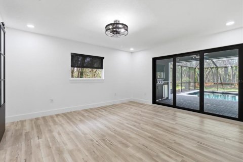 House in Beverly Hills, Florida 3 bedrooms, 196.3 sq.m. № 2130937 - photo 2