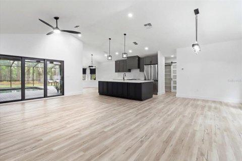 House in Beverly Hills, Florida 3 bedrooms, 196.3 sq.m. № 2130937 - photo 30