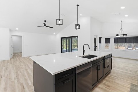 House in Beverly Hills, Florida 3 bedrooms, 196.3 sq.m. № 2130937 - photo 8