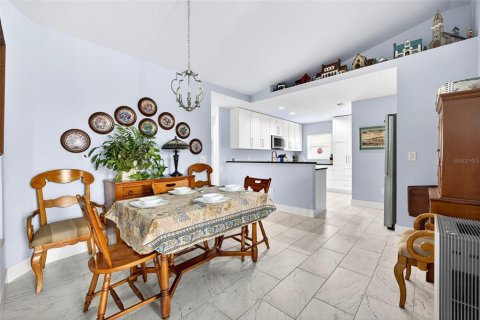 Casa en venta en Punta Gorda, Florida, 3 dormitorios, 161.46 m2 № 2110579 - foto 8