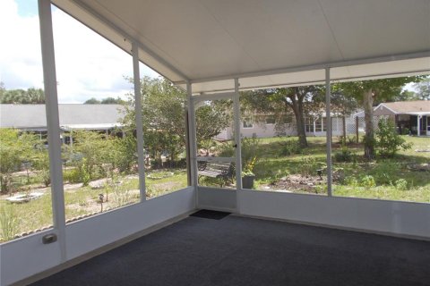 House in Ocala, Florida 2 bedrooms, 117.99 sq.m. № 2151013 - photo 18