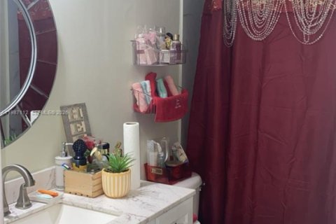 Villa ou maison à vendre à Margate, Floride: 3 chambres, 161.46 m2 № 2046616 - photo 3