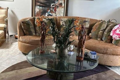 Touwnhouse à vendre à Lauderhill, Floride: 2 chambres, 80.64 m2 № 2032138 - photo 16