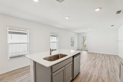 Villa ou maison à vendre à Winter Haven, Floride: 3 chambres, 120.96 m2 № 2222885 - photo 8