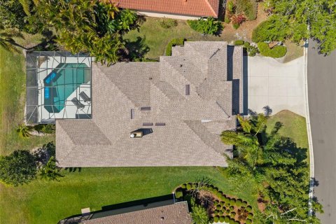 House in Bradenton, Florida 5 bedrooms, 265.89 sq.m. № 1587764 - photo 3