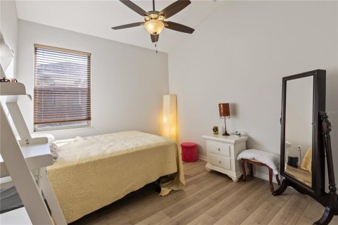 House in Bradenton, Florida 5 bedrooms, 265.89 sq.m. № 1587764 - photo 9