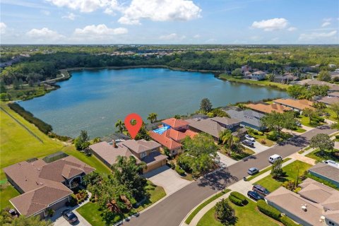 House in Bradenton, Florida 5 bedrooms, 265.89 sq.m. № 1587764 - photo 1