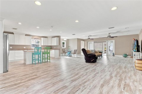 Villa ou maison à vendre à Crystal River, Floride: 3 chambres, 252.32 m2 № 2296665 - photo 7