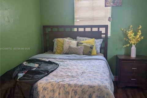 Villa ou maison à vendre à Miami Gardens, Floride: 3 chambres, 164.53 m2 № 2295931 - photo 22