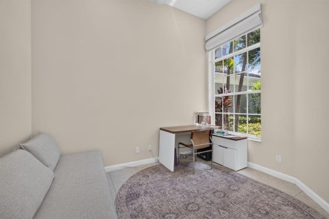 House in Palm Beach Gardens, Florida 4 bedrooms, 248.79 sq.m. № 2262269 - photo 9