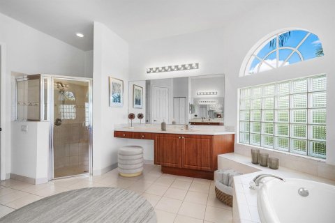 House in Lake Worth, Florida 4 bedrooms, 257.71 sq.m. № 2181718 - photo 20
