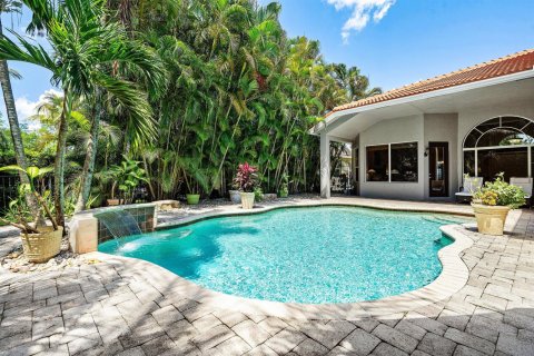 House in Lake Worth, Florida 4 bedrooms, 257.71 sq.m. № 2181718
