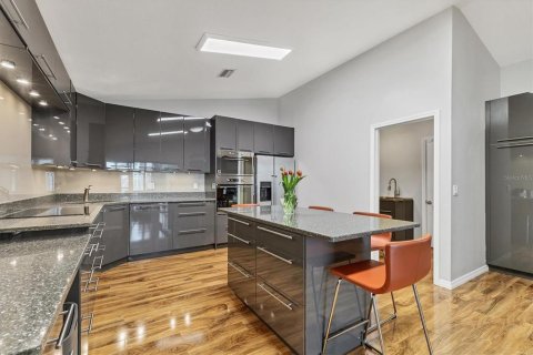 Condo in Bradenton, Florida, 3 bedrooms  № 1834595 - photo 9