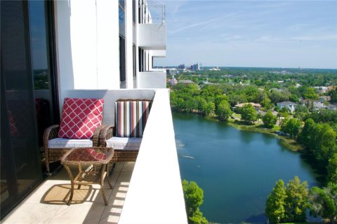 Condominio en venta en Orlando, Florida, 2 dormitorios, 110.46 m2 № 1747398 - foto 6