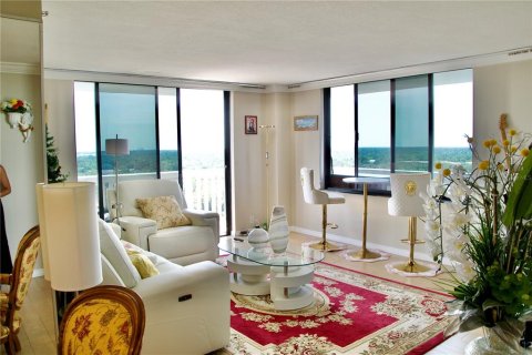 Condominio en venta en Orlando, Florida, 2 dormitorios, 110.46 m2 № 1747398 - foto 3