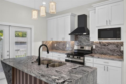 Villa ou maison à vendre à Lakeland, Floride: 3 chambres, 152.73 m2 № 2391599 - photo 25