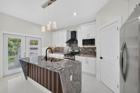 Villa ou maison à vendre à Lakeland, Floride: 3 chambres, 152.73 m2 № 2391599 - photo 24