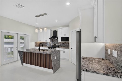 Villa ou maison à vendre à Lakeland, Floride: 3 chambres, 152.73 m2 № 2391599 - photo 28