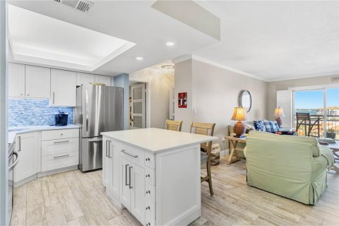 Condominio en venta en Saint Petersburg, Florida, 2 dormitorios, 103.12 m2 № 1670691 - foto 5