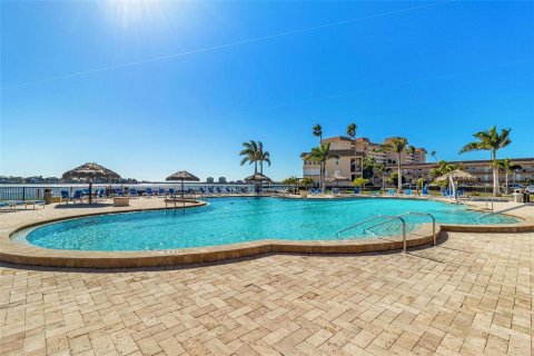 Condominio en venta en Saint Petersburg, Florida, 2 dormitorios, 103.12 m2 № 1670691 - foto 22