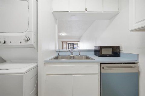 Condominio en venta en Lakeland, Florida, 2 dormitorios, 78.04 m2 № 2258593 - foto 8