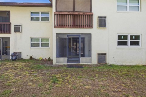 Condominio en venta en Lakeland, Florida, 2 dormitorios, 78.04 m2 № 2258593 - foto 28