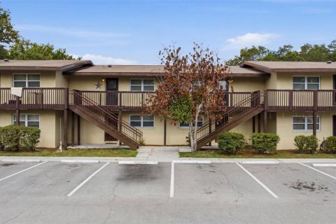 Condo in Lakeland, Florida, 2 bedrooms № 2258593