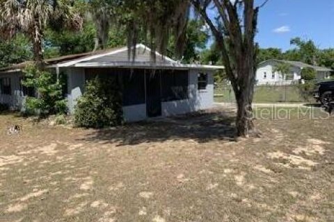 Villa ou maison à louer à Eustis, Floride: 2 chambres, 55.74 m2 № 1737417 - photo 2