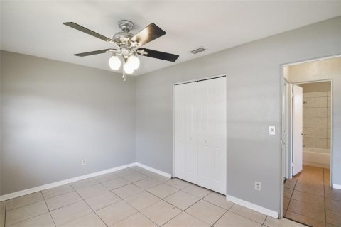 Villa ou maison à louer à Eustis, Floride: 2 chambres, 55.74 m2 № 1737417 - photo 11