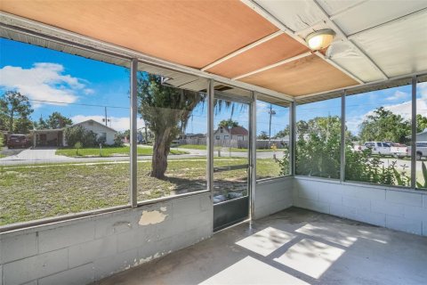 Villa ou maison à louer à Eustis, Floride: 2 chambres, 55.74 m2 № 1737417 - photo 17