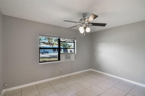 Villa ou maison à louer à Eustis, Floride: 2 chambres, 55.74 m2 № 1737417 - photo 10