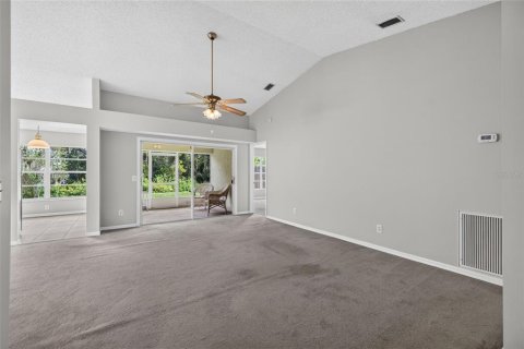 Casa en venta en Valrico, Florida, 3 dormitorios, 127.09 m2 № 2387404 - foto 10