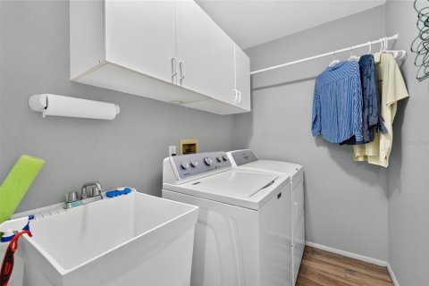 Condominio en venta en New Port Richey, Florida, 2 dormitorios, 137.96 m2 № 2286990 - foto 29