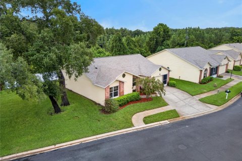 Condominio en venta en New Port Richey, Florida, 2 dormitorios, 137.96 m2 № 2286990 - foto 5