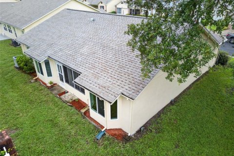 Condominio en venta en New Port Richey, Florida, 2 dormitorios, 137.96 m2 № 2286990 - foto 8